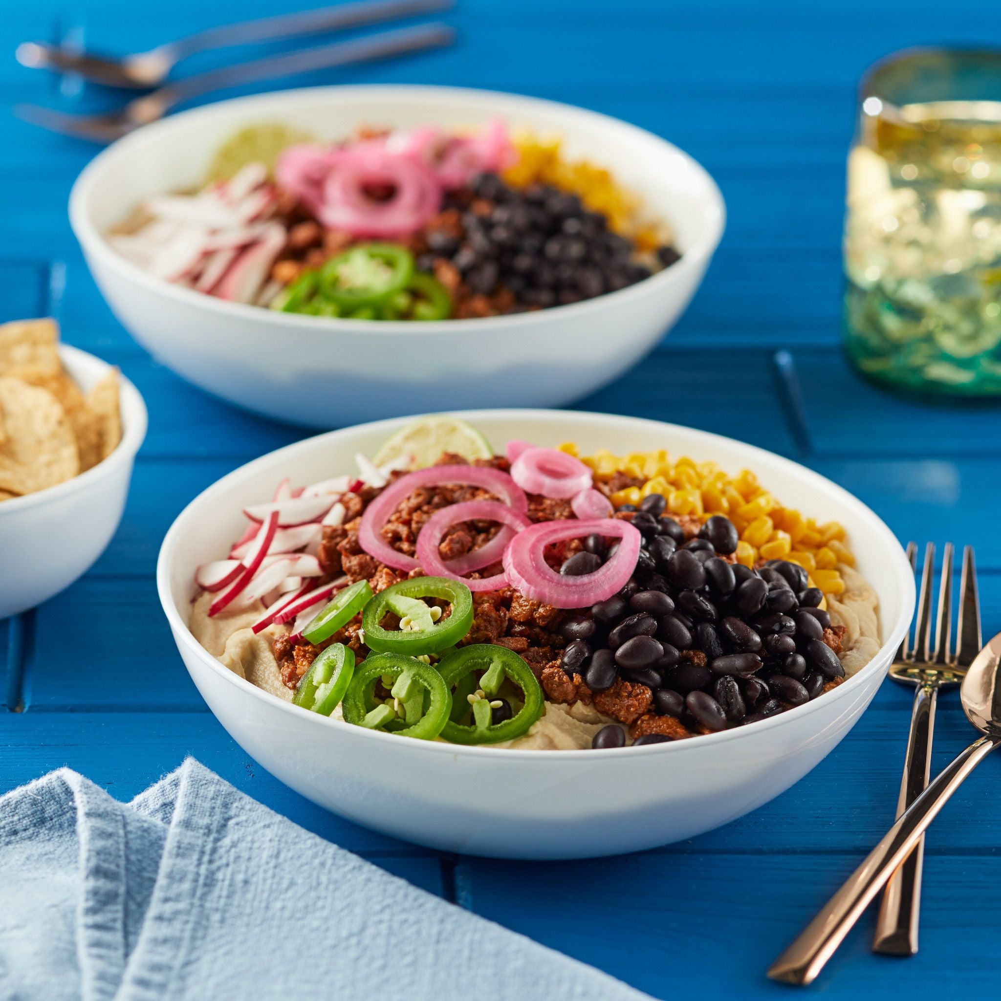 1137542_CO_Tabletop_Lifestyle_Square_Larger-Meal-Bowl_3.jpg