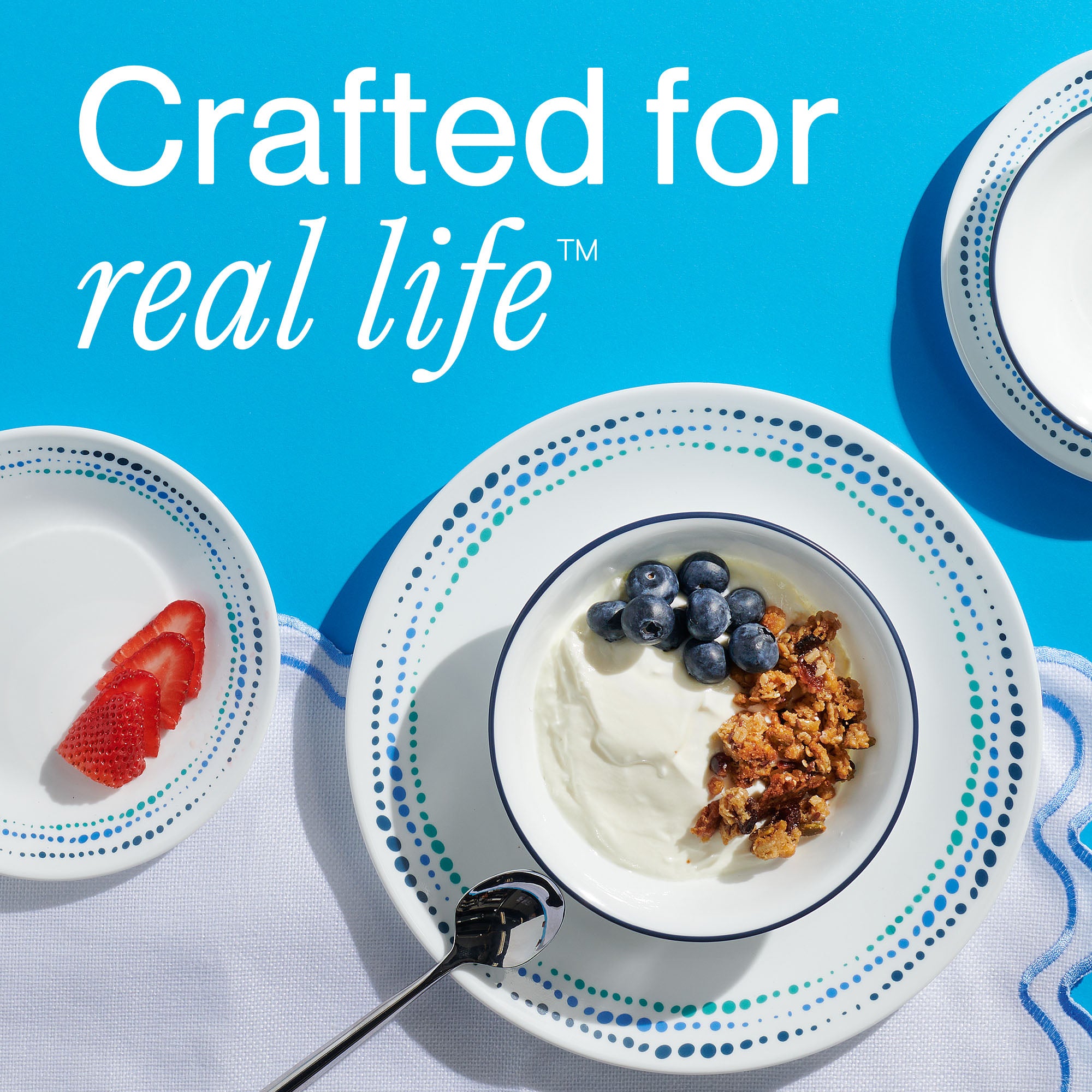 CO_1134331_Corelle_CL_18pc_Set_Ocean_Blues_dtcm_ATF_SquareTile7.jpg